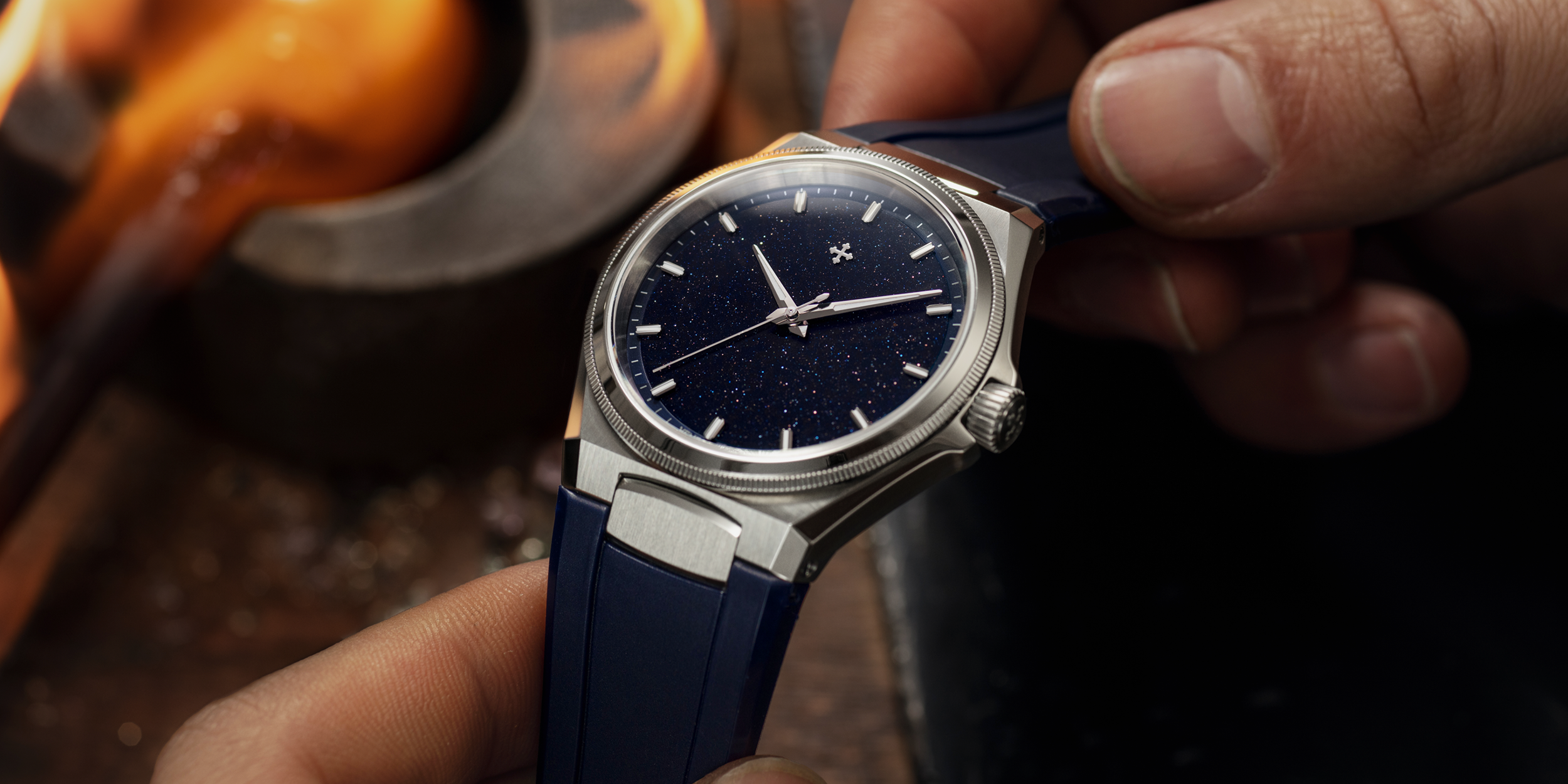 arsenale avventurina with rubber band