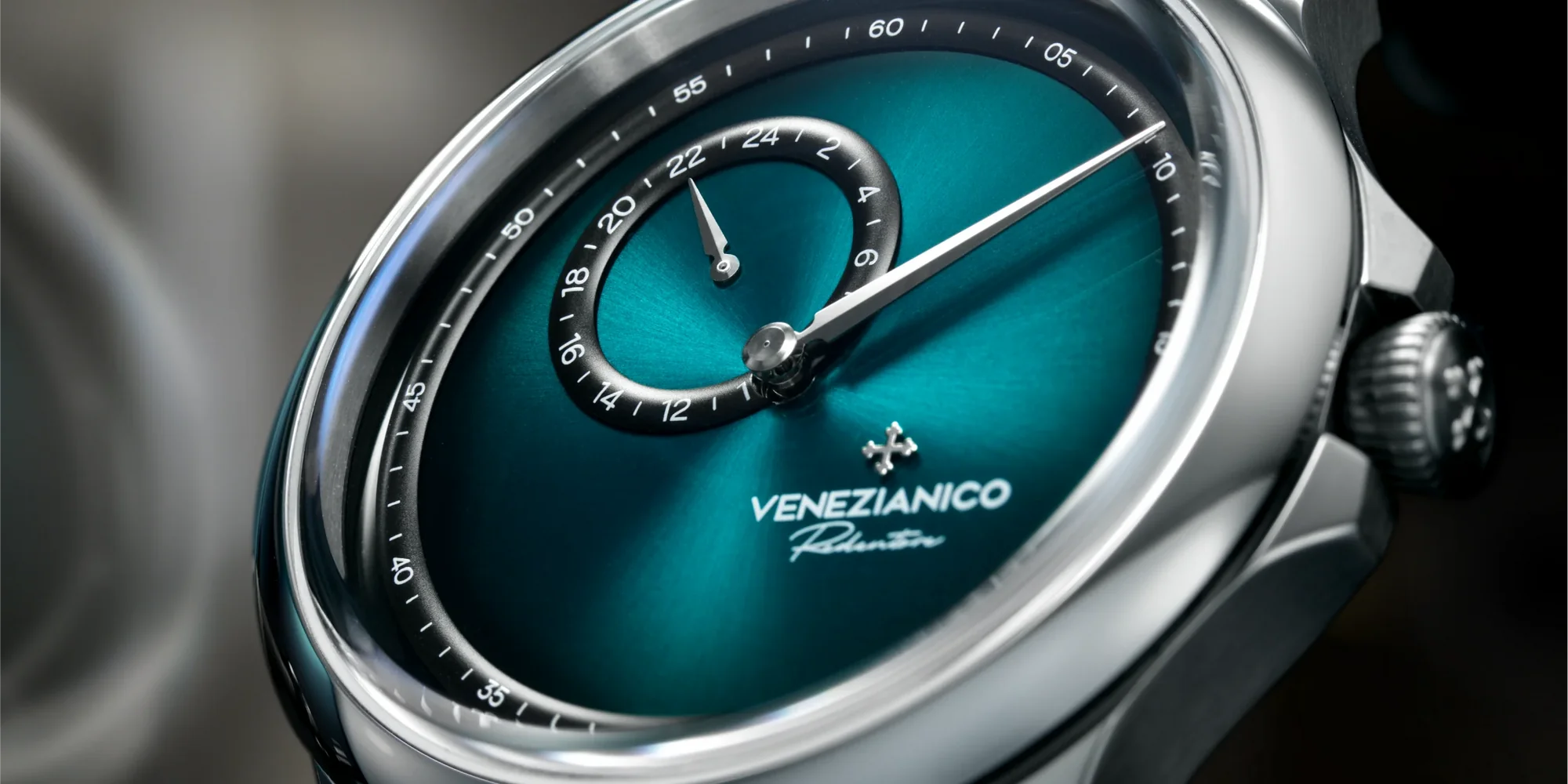 detail dial redentore enigma