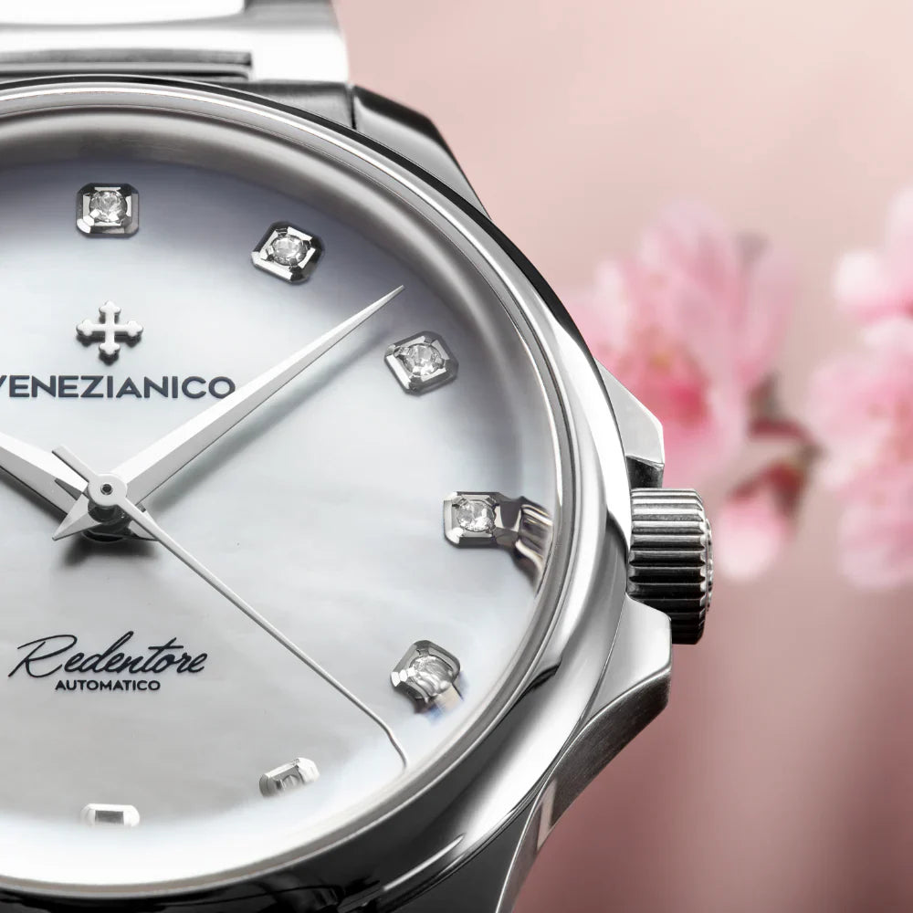 detail dial redentore diamanti white