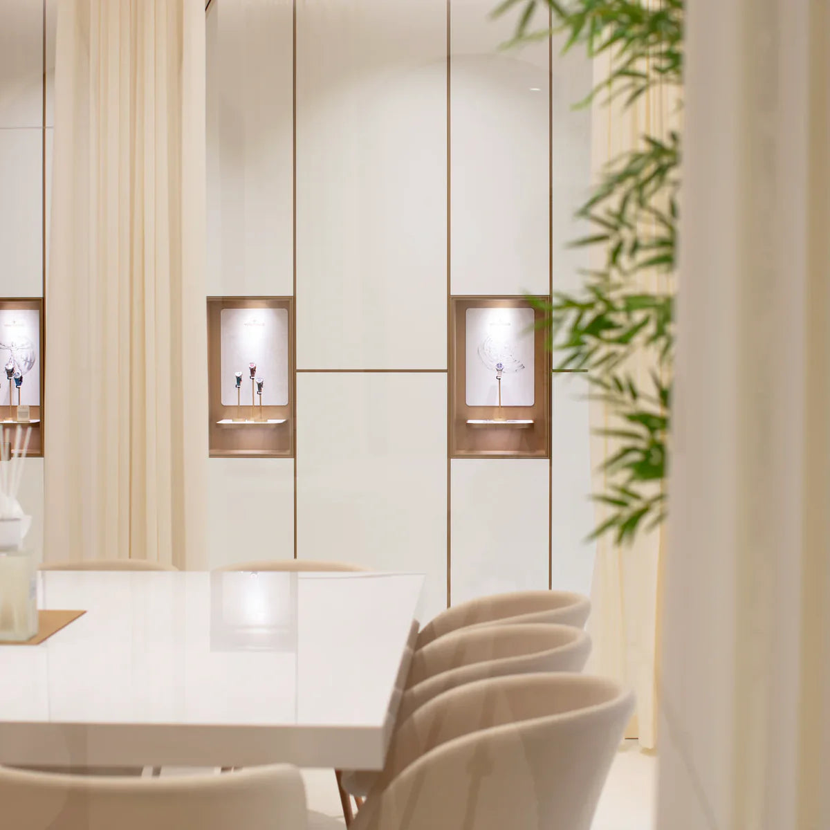 venezianico atelier san dona interior with glasses with watches